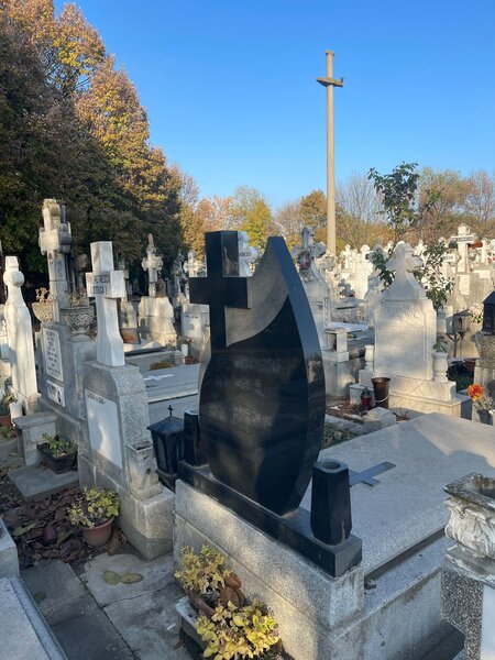 Cimitir Eternitatea, vand loc de veci,